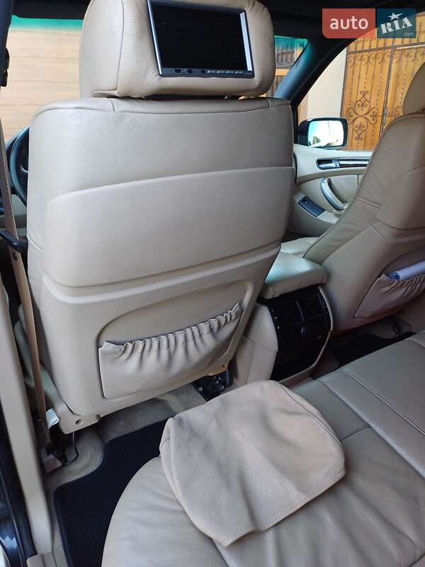 Позашляховик / Кросовер BMW X5 2005 в Чернівцях