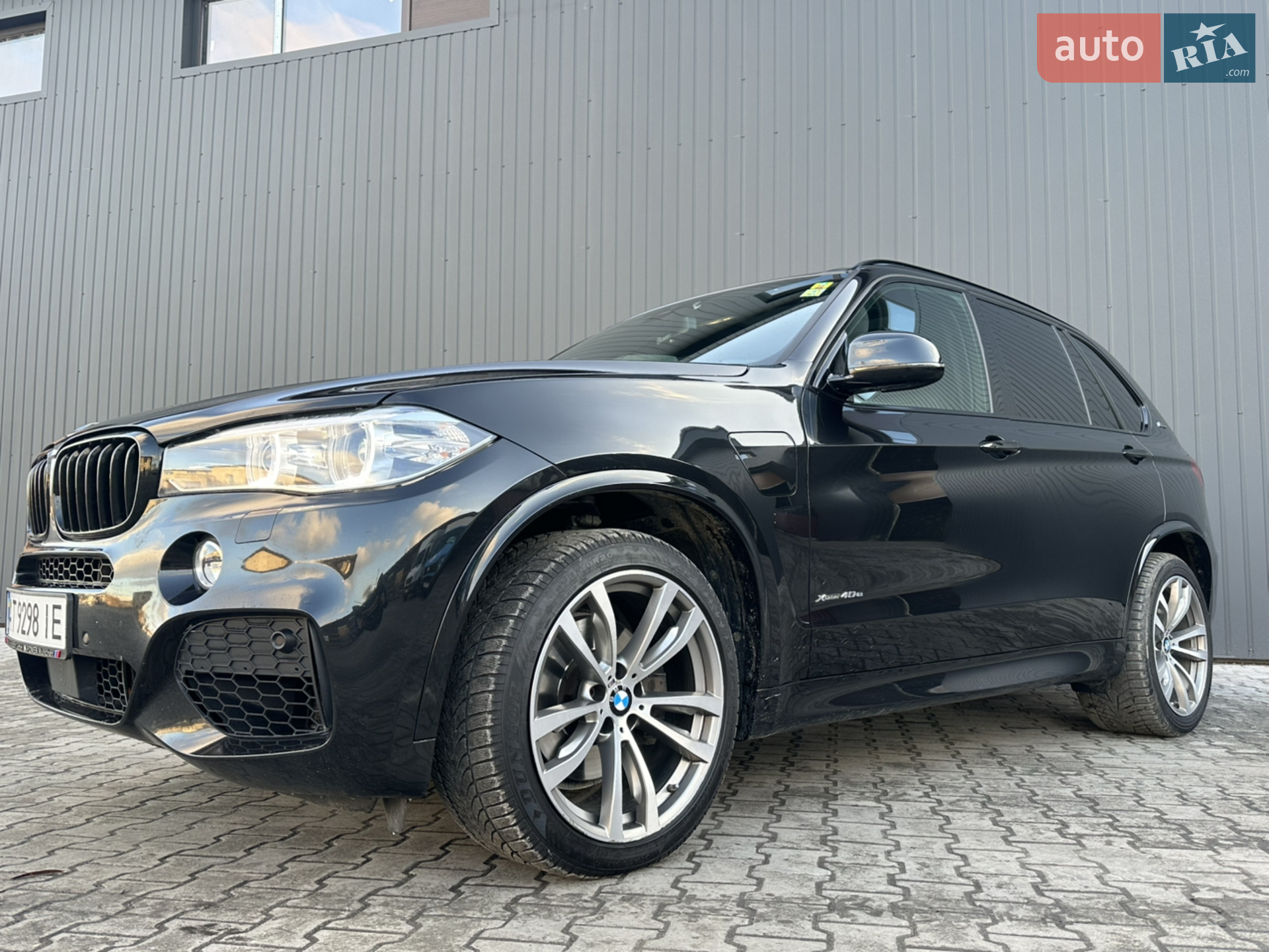 2017 BMW X5 - мініатюра 16