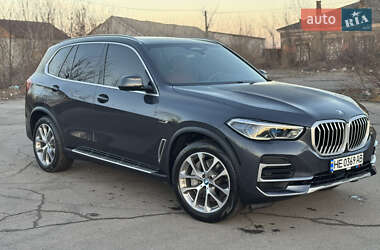 Внедорожник / Кроссовер BMW X5 2022 в 