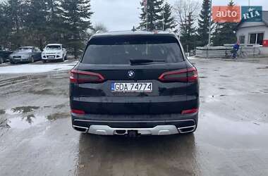 Внедорожник / Кроссовер BMW X5 2021 в 