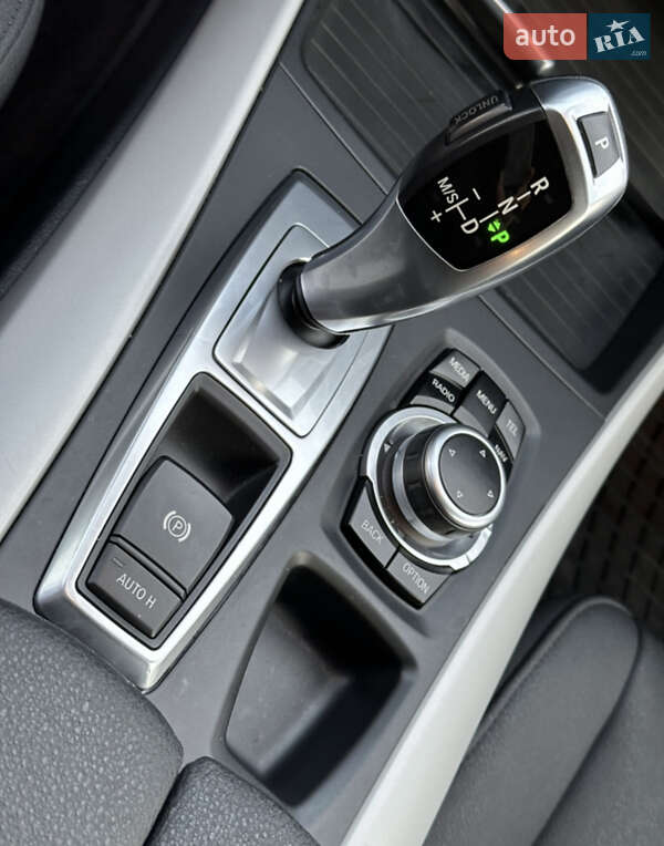 Внедорожник / Кроссовер BMW X5 2013 в Киеве