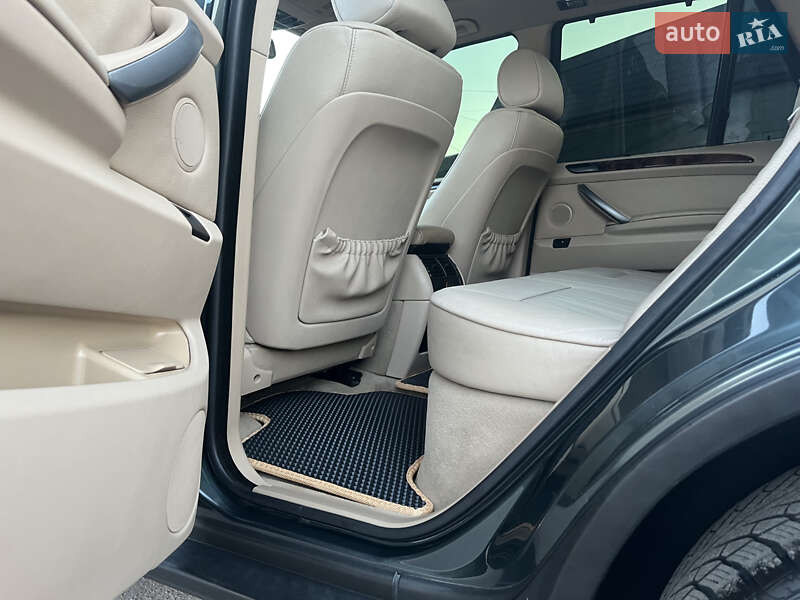 Внедорожник / Кроссовер BMW X5 2005 в Бахмаче