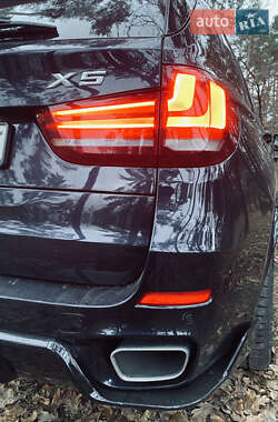Позашляховик / Кросовер BMW X5 2014 в 