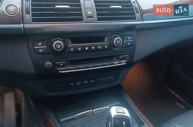 Внедорожник / Кроссовер BMW X5 2010 в Виннице