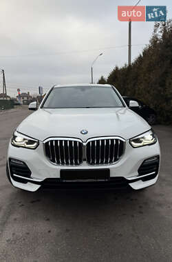 Позашляховик / Кросовер BMW X5 2021 в Києві