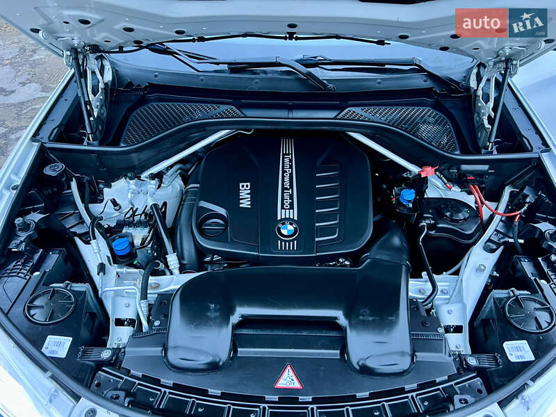 Позашляховик / Кросовер BMW X5 2014 в Києві