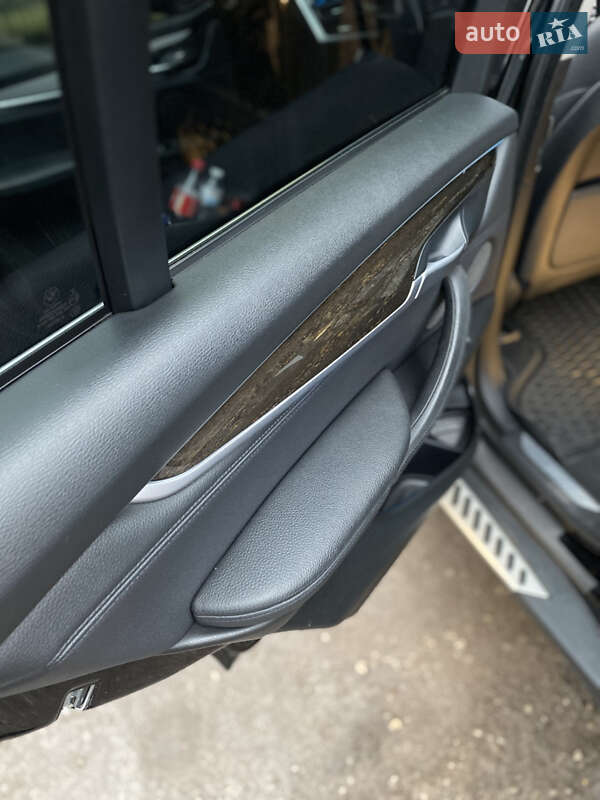 Внедорожник / Кроссовер BMW X5 2015 в Сумах