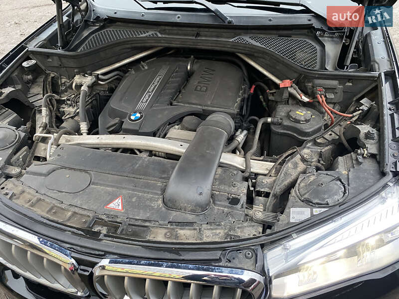 Внедорожник / Кроссовер BMW X5 2015 в Сумах