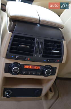 Внедорожник / Кроссовер BMW X5 2012 в 