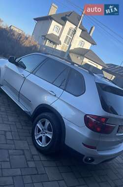 Внедорожник / Кроссовер BMW X5 2012 в Черновцах