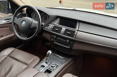 Внедорожник / Кроссовер BMW X5 2012 в 