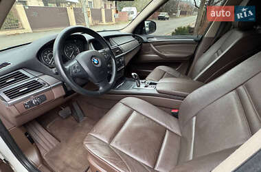Внедорожник / Кроссовер BMW X5 2012 в 