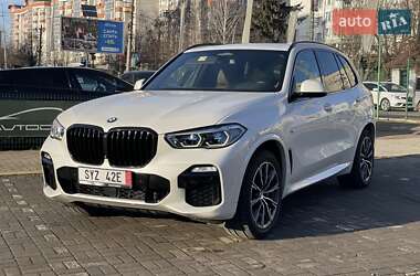 Позашляховик / Кросовер BMW X5 2019 в Чернівцях