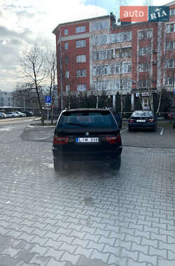 Внедорожник / Кроссовер BMW X5 2003 в 