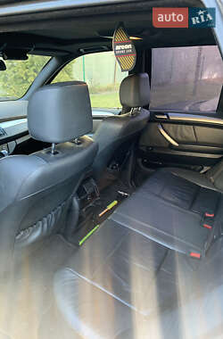 Внедорожник / Кроссовер BMW X5 2003 в 