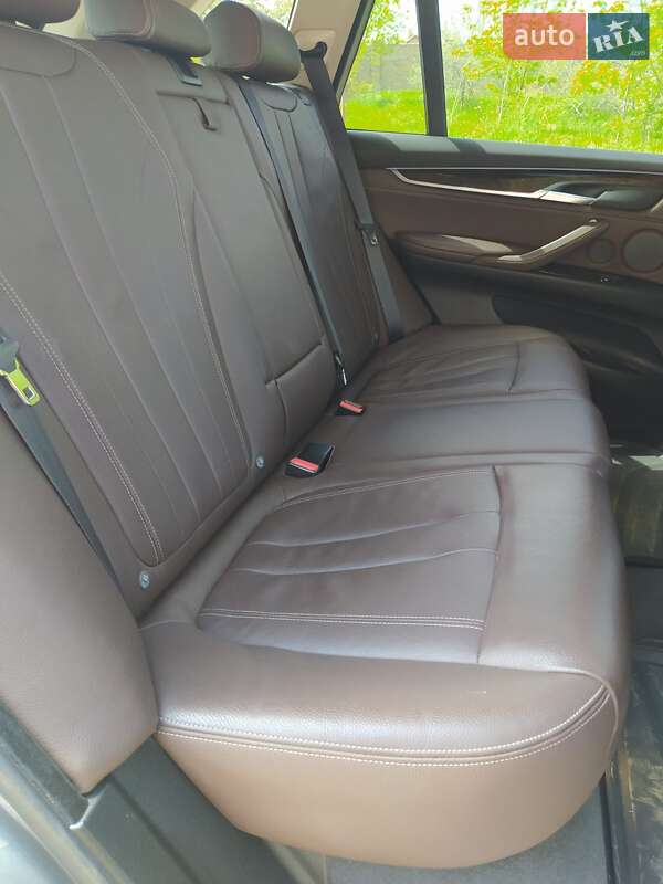 Внедорожник / Кроссовер BMW X5 2015 в Одессе