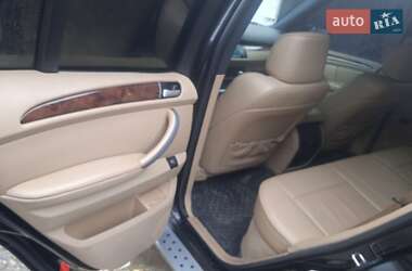 Внедорожник / Кроссовер BMW X5 2005 в 