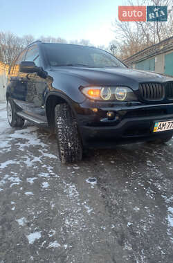 Внедорожник / Кроссовер BMW X5 2003 в 