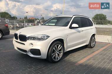 Позашляховик / Кросовер BMW X5 2016 в Рівному