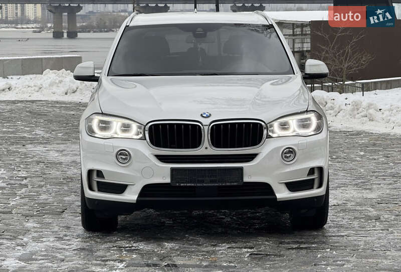 Позашляховик / Кросовер BMW X5 2016 в Києві