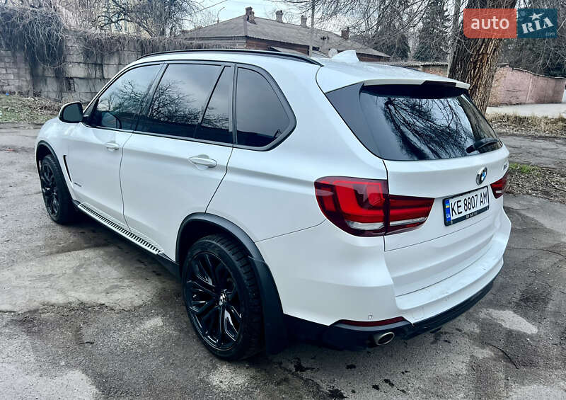 Позашляховик / Кросовер BMW X5 2014 в Києві