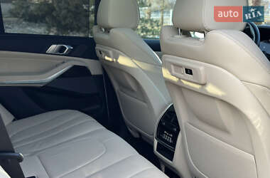 Внедорожник / Кроссовер BMW X5 2020 в 