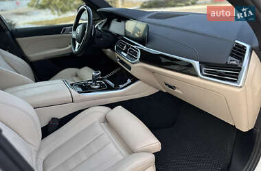 Внедорожник / Кроссовер BMW X5 2020 в 
