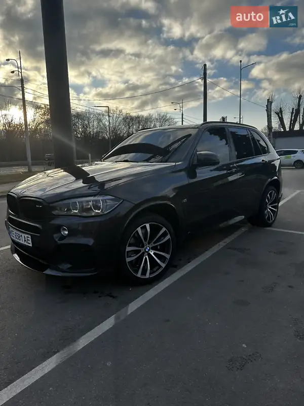 Внедорожник / Кроссовер BMW X5 2015 в 