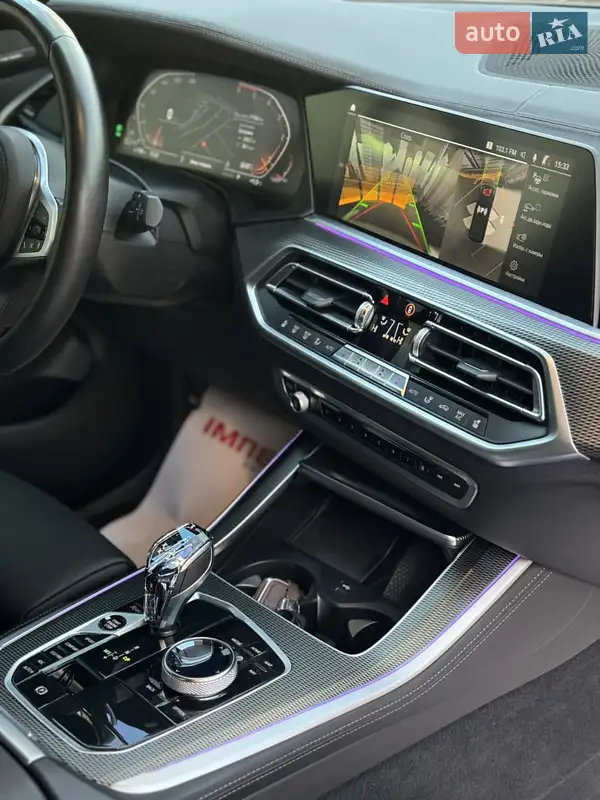 Позашляховик / Кросовер BMW X5 2022 в 