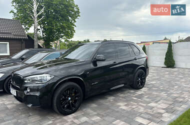 Внедорожник / Кроссовер BMW X5 2017 в Ровно