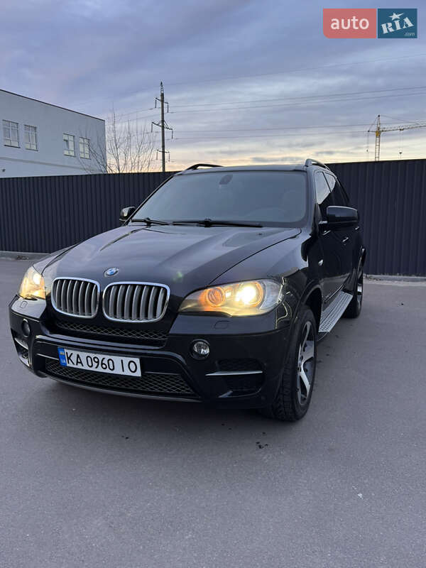 Позашляховик / Кросовер BMW X5 2011 в Києві