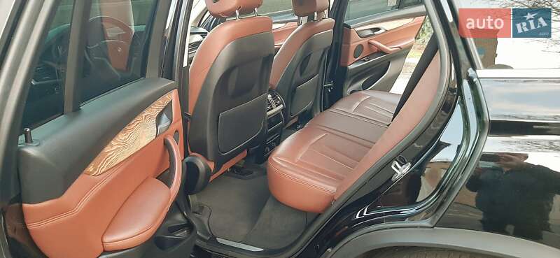 Внедорожник / Кроссовер BMW X5 2015 в Киеве
