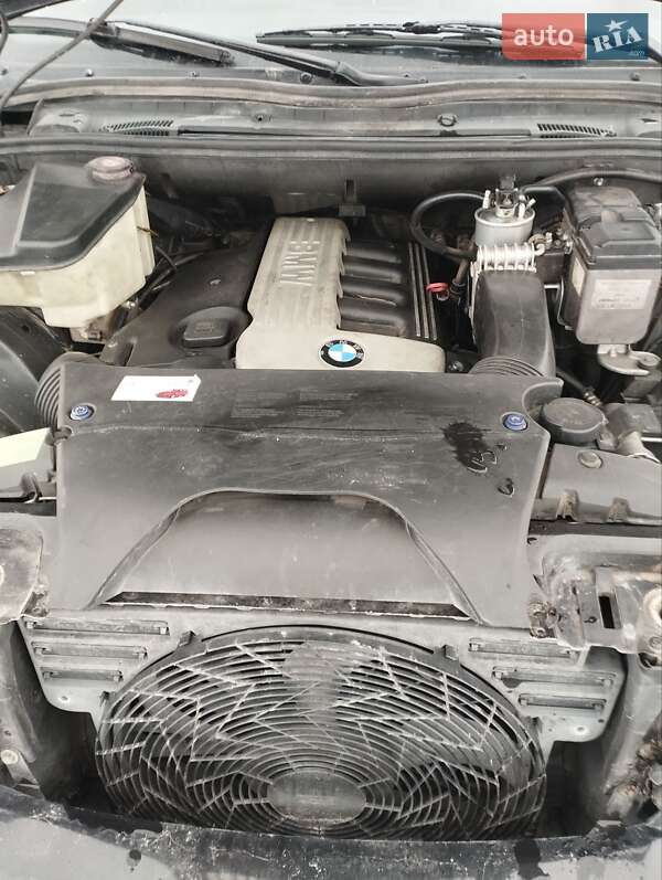 Внедорожник / Кроссовер BMW X5 2001 в Львове