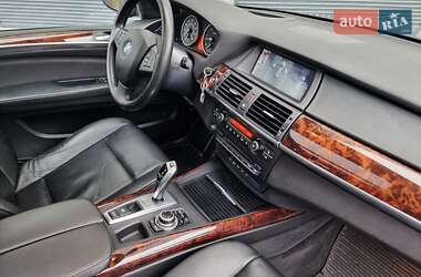 Позашляховик / Кросовер BMW X5 2013 в 