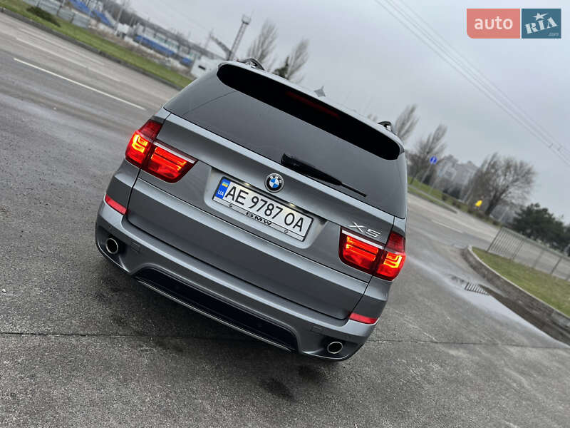 Внедорожник / Кроссовер BMW X5 2013 в Днепре