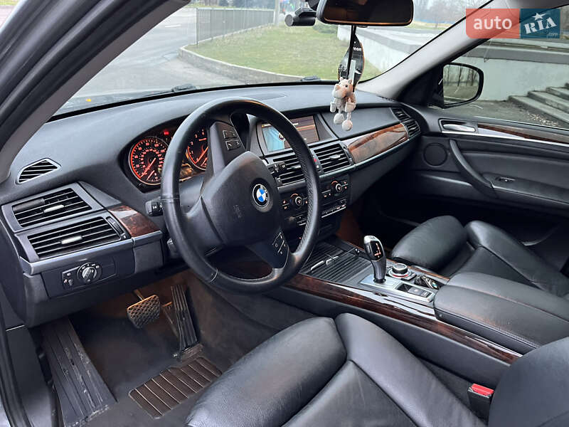 Внедорожник / Кроссовер BMW X5 2013 в Днепре