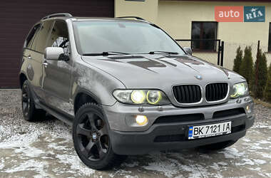 Позашляховик / Кросовер BMW X5 2004 в Ромнах