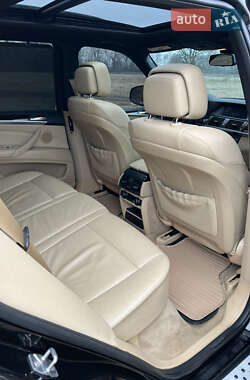 Внедорожник / Кроссовер BMW X5 2011 в 