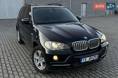 Внедорожник / Кроссовер BMW X5 2010 в Ровно