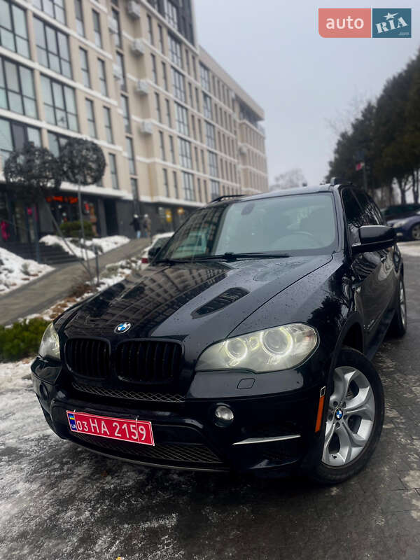 Позашляховик / Кросовер BMW X5 2012 в Львові