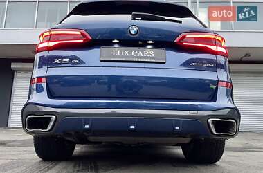 Внедорожник / Кроссовер BMW X5 2019 в 