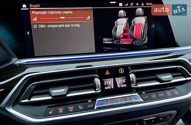 Внедорожник / Кроссовер BMW X5 2019 в 