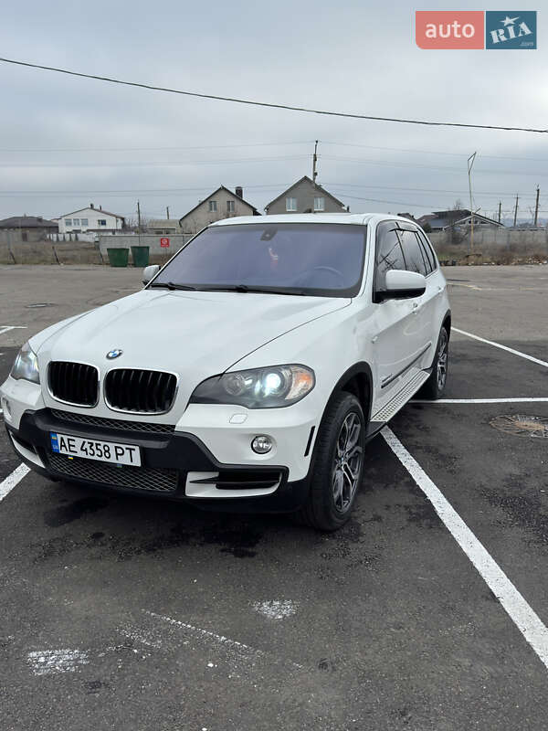 Позашляховик / Кросовер BMW X5 2010 в Миколаєві