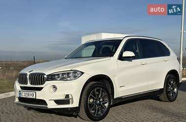 Позашляховик / Кросовер BMW X5 2015 в Львові