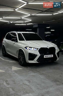 Внедорожник / Кроссовер BMW X5 2019 в 