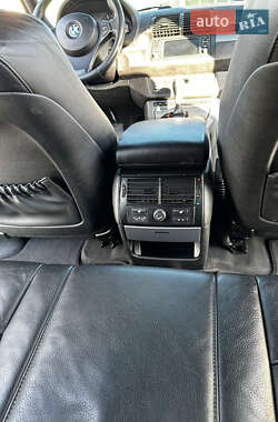 Внедорожник / Кроссовер BMW X5 2004 в 
