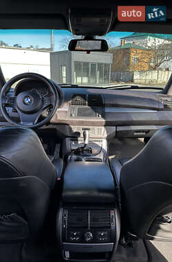 Внедорожник / Кроссовер BMW X5 2004 в 