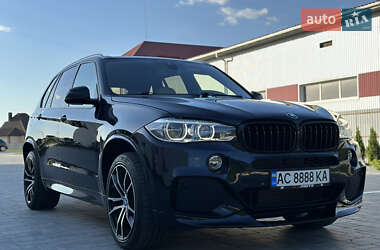 Позашляховик / Кросовер BMW X5 2014 в Луцьку