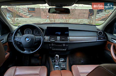 Внедорожник / Кроссовер BMW X5 2011 в 