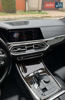 Внедорожник / Кроссовер BMW X5 2019 в 